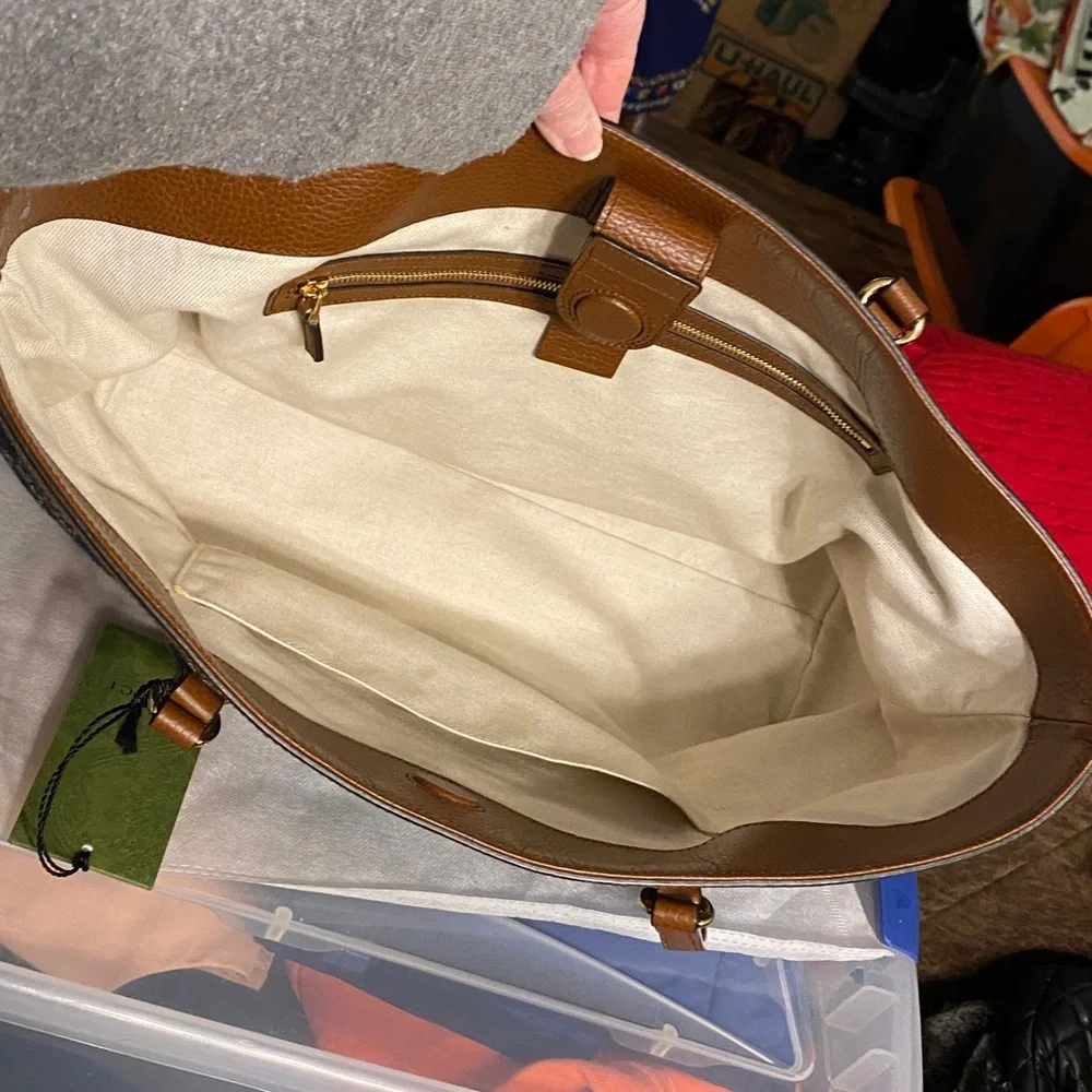 Gucci Tote Bag - Picture 15 of 16
